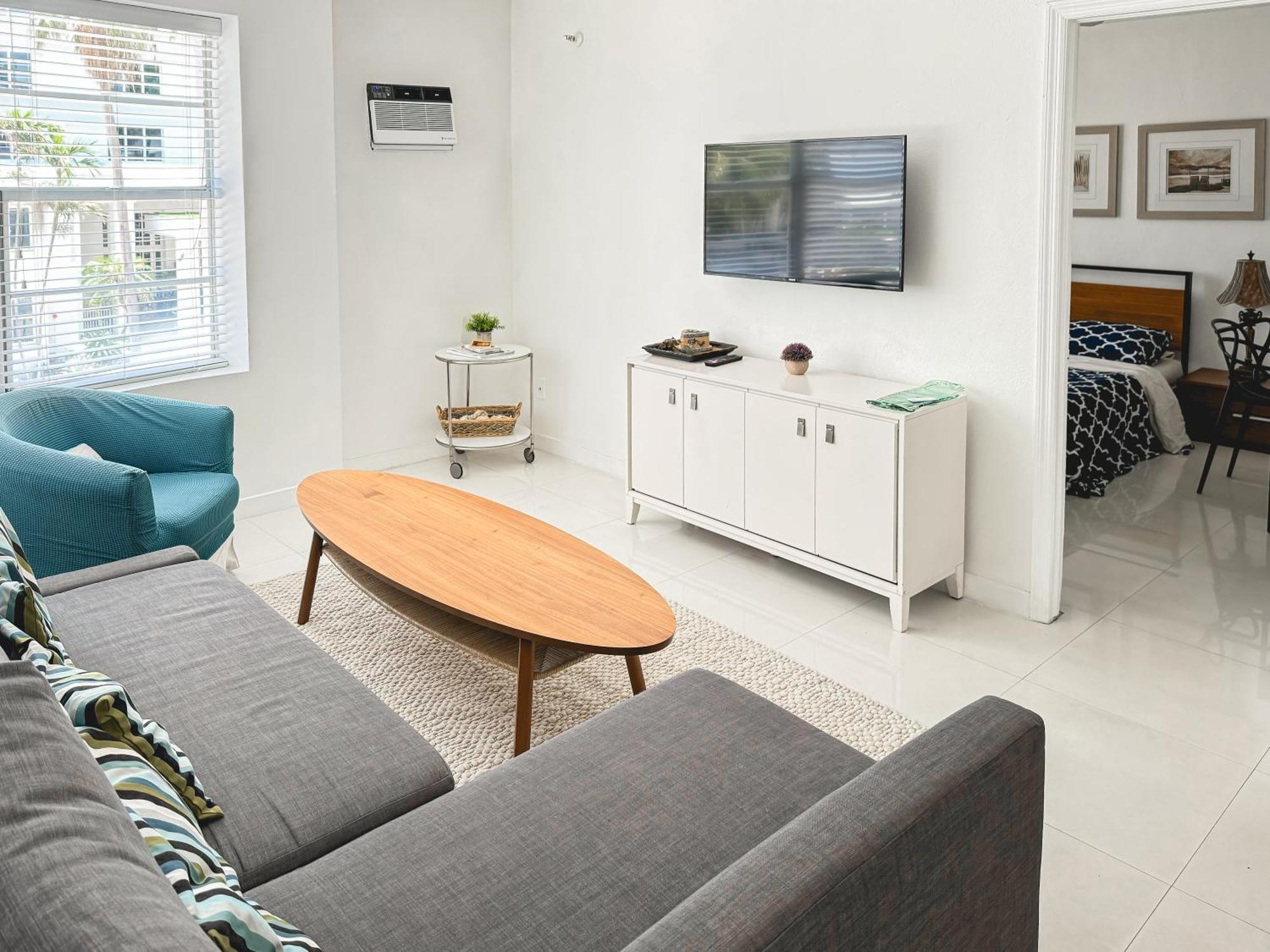 2 Bedroom On The Beach ! Miami Beach Buitenkant foto